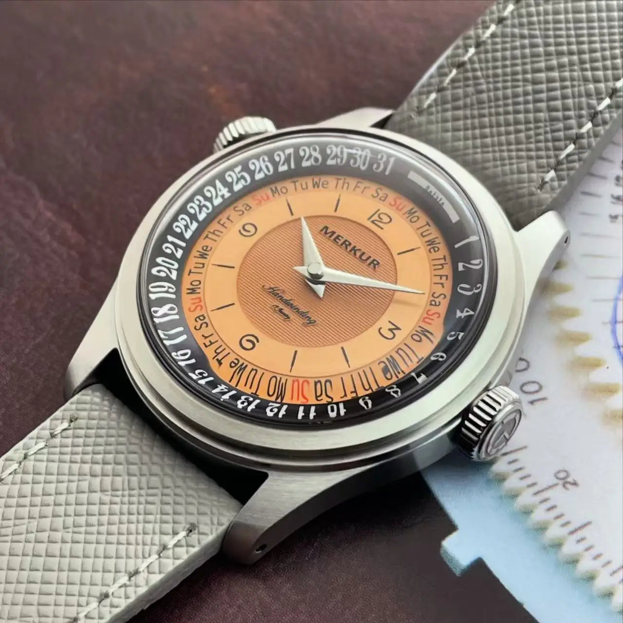 2025 NEW Merkur Dual Crown Calendar Week Watch Retro Manual Mechanical Watches for Men Watch Vintage 38mm Reloj Hombre White